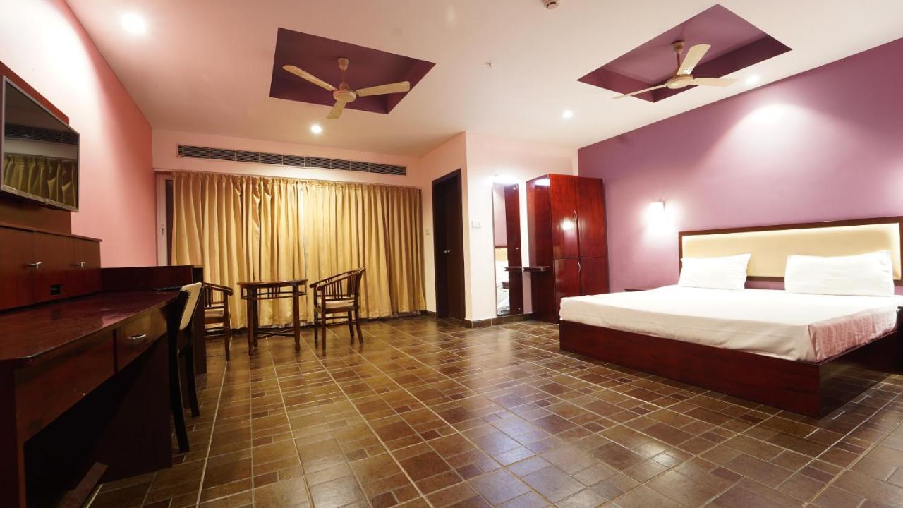 Hotel Misty Gate Vythiri Exterior foto