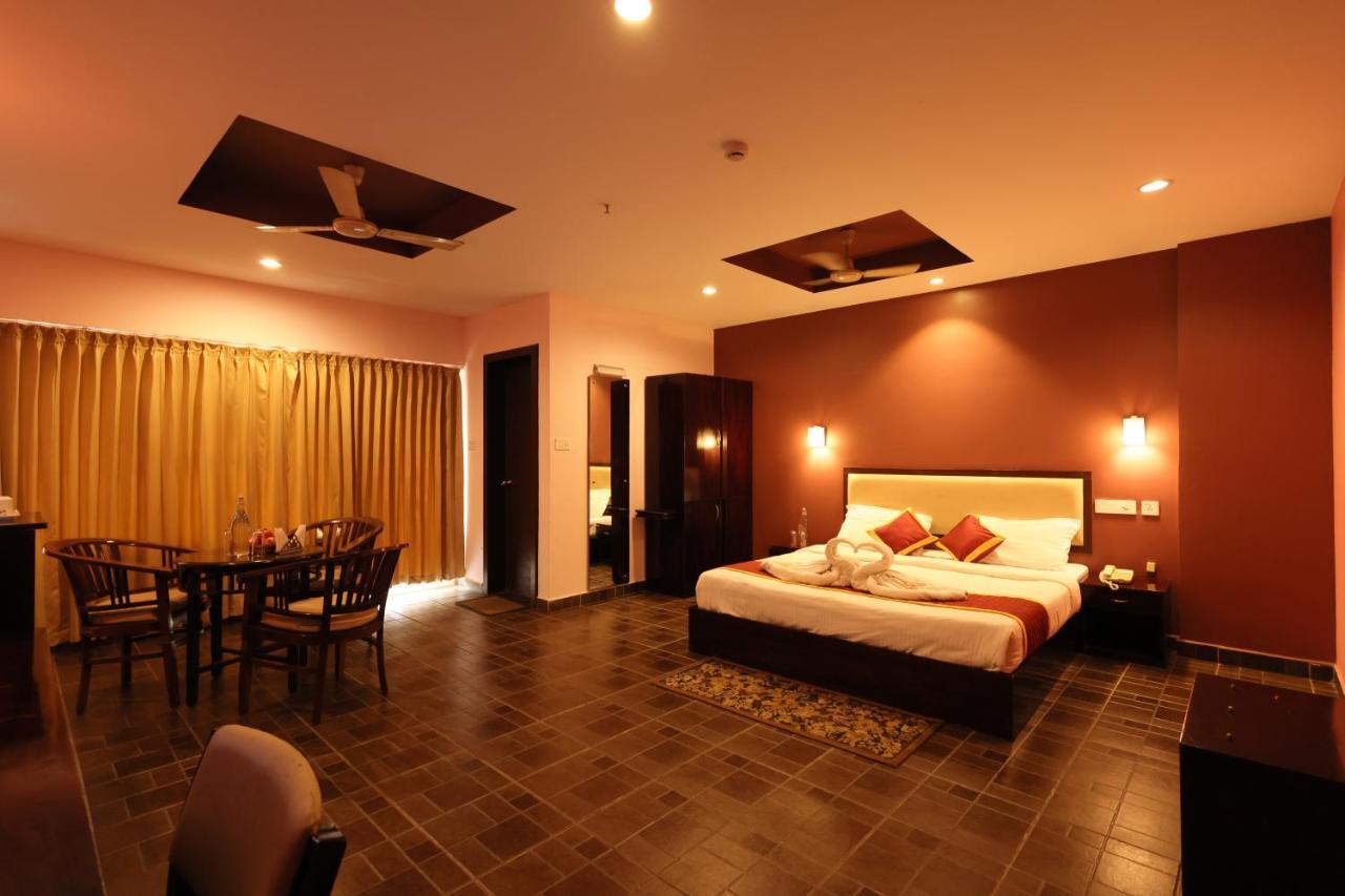 Hotel Misty Gate Vythiri Exterior foto